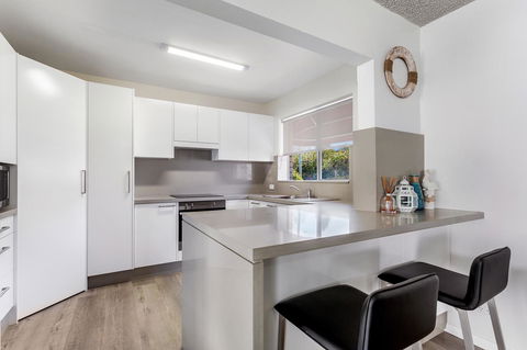 Laman Lodge, Unit 2, 15 Laman Street - Tourism Hervey Bay 6