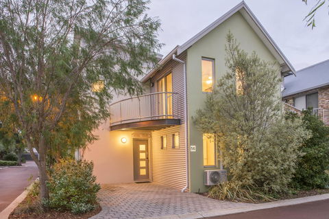 Cape View Beach Resort - Hervey Bay Accommodation 22