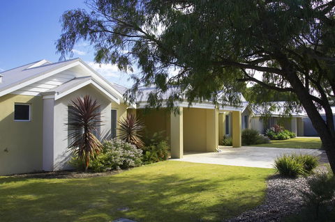 Cape View Beach Resort - Hervey Bay Accommodation 30