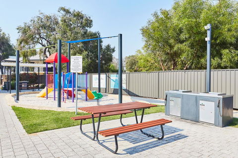 Cape View Beach Resort - Hervey Bay Accommodation 16