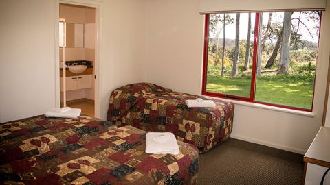 Karri Mia Chalets And Studios - Tourism Hervey Bay 14