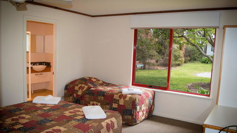 Karri Mia Chalets And Studios - Tourism Hervey Bay 33