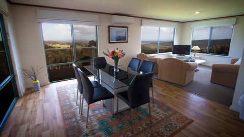 Karri Mia Chalets And Studios - Tourism Hervey Bay 27
