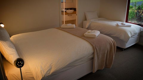 Karri Mia Chalets And Studios - Tourism Hervey Bay 6