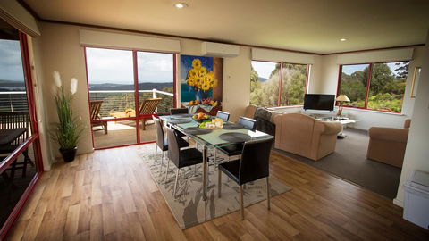 Karri Mia Chalets And Studios - Tourism Hervey Bay 36