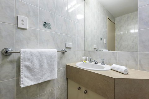 Comfort Inn & Suites Goodearth Perth - Hervey Bay Accommodation 17