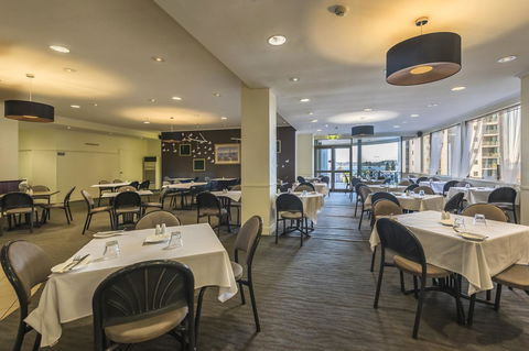 Comfort Inn & Suites Goodearth Perth - Hervey Bay Accommodation 11