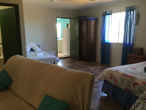 Surf Shack - Hervey Bay Accommodation 0