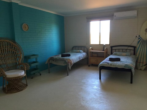 Surf Shack - Hervey Bay Accommodation 5