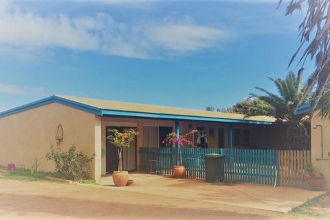 Surf Shack - Hervey Bay Accommodation 3
