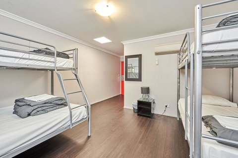 Nomads Byron Bay Backpackers - Hervey Bay Accommodation 34