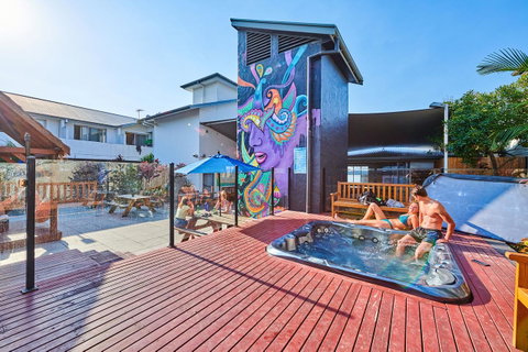 Nomads Byron Bay Backpackers - Hervey Bay Accommodation 5