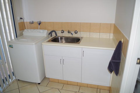 Kalbarri Blue Ocean Villas - Hervey Bay Accommodation 24