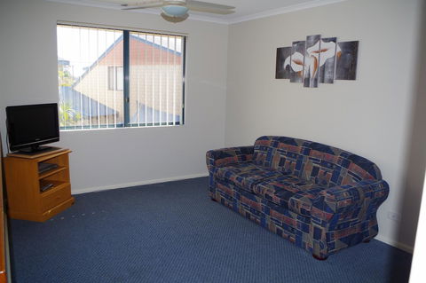 Kalbarri Blue Ocean Villas - Hervey Bay Accommodation 29