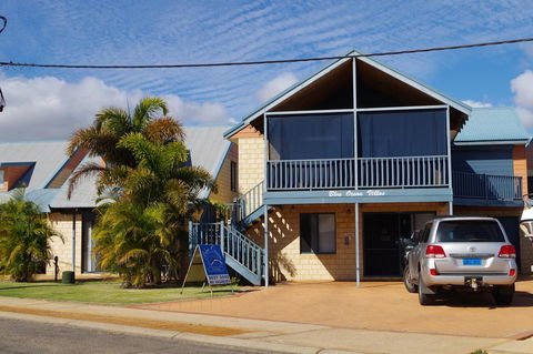 Kalbarri Blue Ocean Villas - Hervey Bay Accommodation 32
