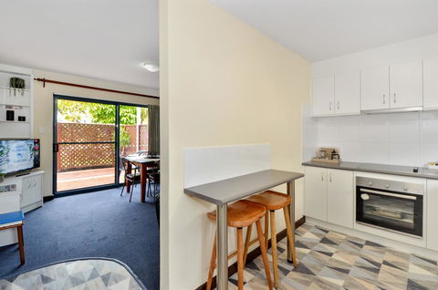 Dolphin Lodge Albany - Self Contained Apartments At Middleton Beach - Tourism Hervey Bay 8