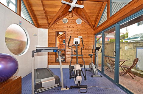 Dolphin Lodge Albany - Self Contained Apartments At Middleton Beach - Tourism Hervey Bay 19