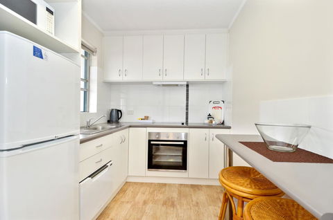 Dolphin Lodge Albany - Self Contained Apartments At Middleton Beach - Tourism Hervey Bay 5