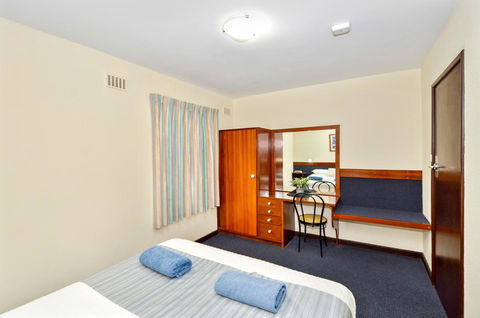 Dolphin Lodge Albany - Self Contained Apartments At Middleton Beach - Tourism Hervey Bay 25