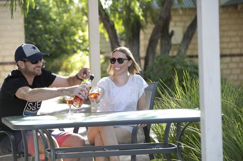 Amalfi Resort - Tourism Hervey Bay 8