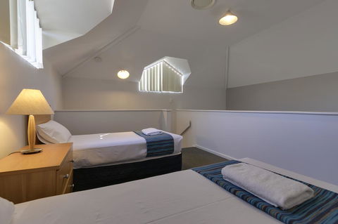 Amalfi Resort - Tourism Hervey Bay 21