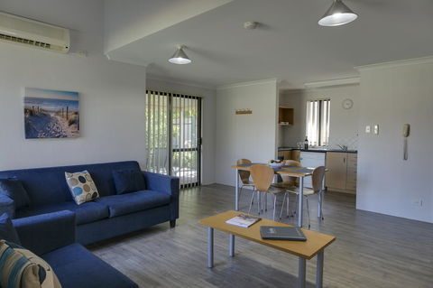Amalfi Resort - Tourism Hervey Bay 17