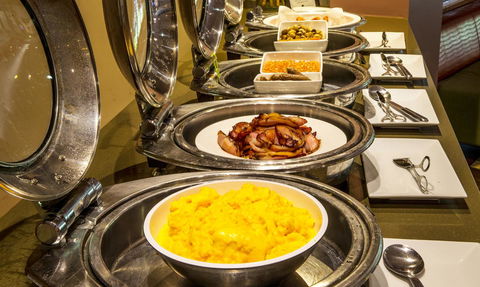 The Continental Hotel - Tourism Hervey Bay 21