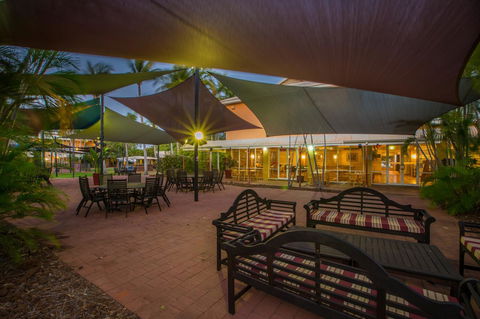 The Continental Hotel - Tourism Hervey Bay 11