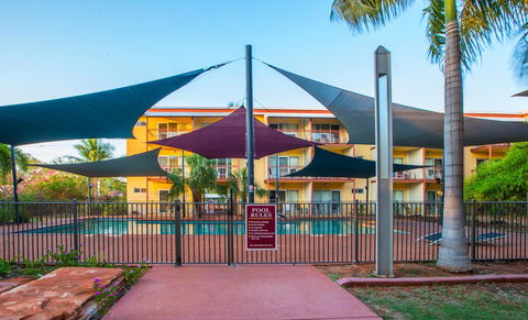 The Continental Hotel - Tourism Hervey Bay 14
