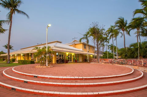 The Continental Hotel - Tourism Hervey Bay 8
