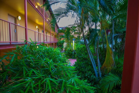 The Continental Hotel - Tourism Hervey Bay 22