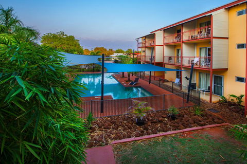The Continental Hotel - Tourism Hervey Bay 25