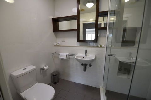 East On Byron - Hervey Bay Accommodation 9
