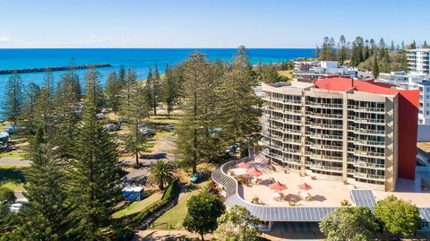 Northpoint Apartments - Tourism Hervey Bay 0