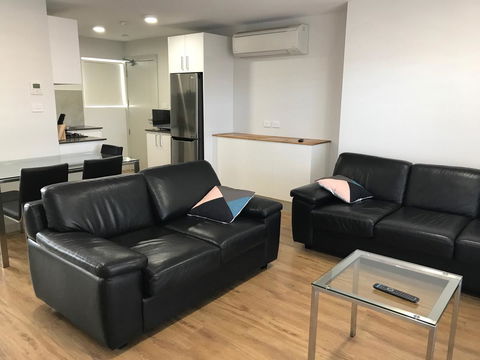 Jesmond Executive Villas - Hervey Bay Accommodation 0