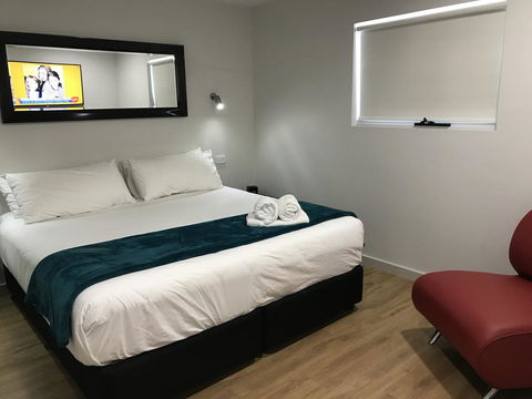 Jesmond Executive Villas - Hervey Bay Accommodation 5