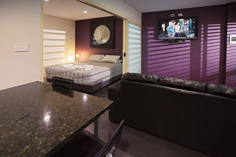 Jesmond Executive Villas - Hervey Bay Accommodation 28