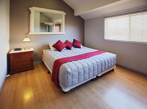 Jesmond Executive Villas - Hervey Bay Accommodation 33