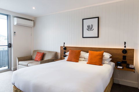 Hotel Nelson - Tourism Hervey Bay 7