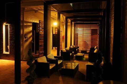 Crossroads Hotel - Hervey Bay Accommodation 29