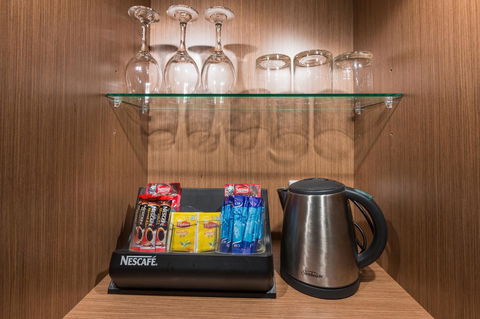 Metro Hotel Miranda - Hervey Bay Accommodation 3