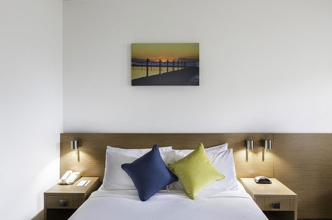 Metro Hotel Miranda - Hervey Bay Accommodation 2