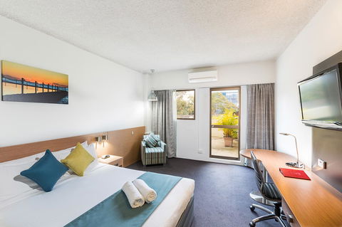 Metro Hotel Miranda - Hervey Bay Accommodation 24