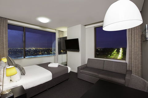 Metro Hotel Miranda - Hervey Bay Accommodation 9