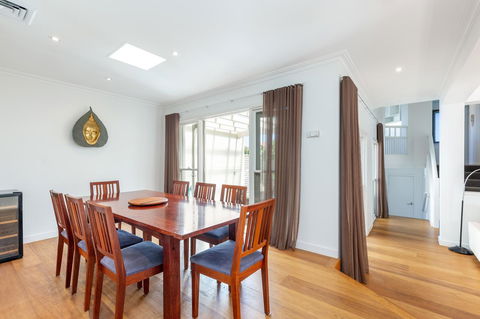 Kensington Self-Contained Modern House (89BROM) - Tourism Hervey Bay 6