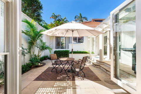 Kensington Self-Contained Modern House (89BROM) - Tourism Hervey Bay 3