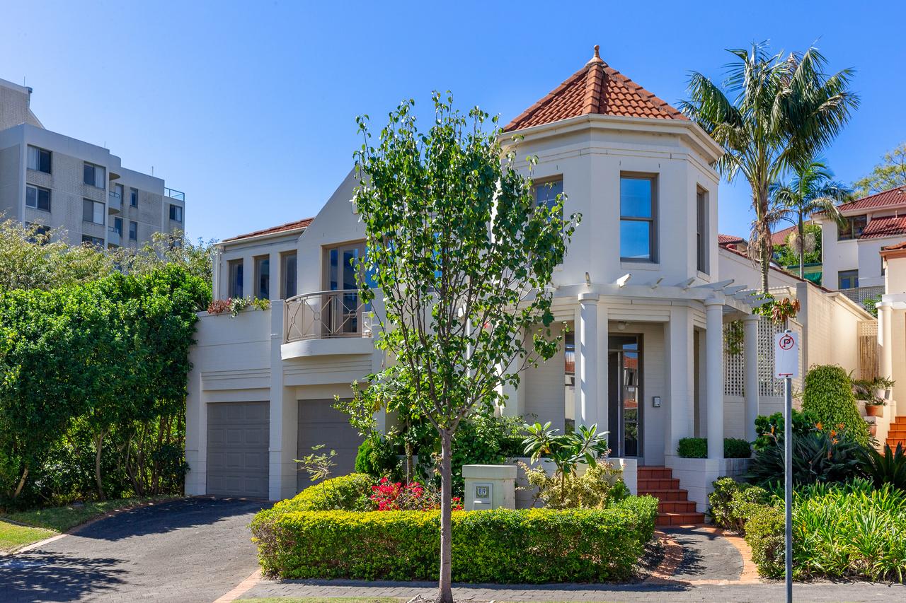 Kensington NSW Hervey Bay Accommodation