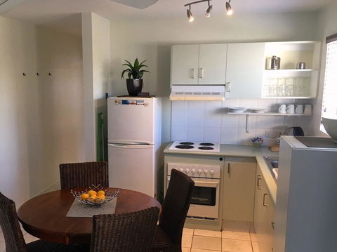 Byron Central Apartments - Tourism Hervey Bay 38