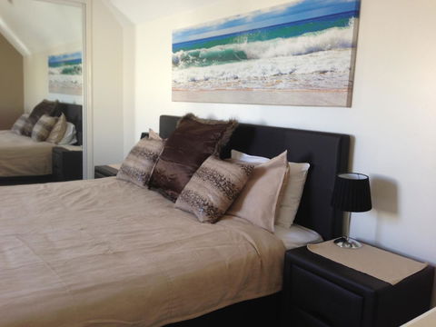 Byron Central Apartments - Tourism Hervey Bay 25