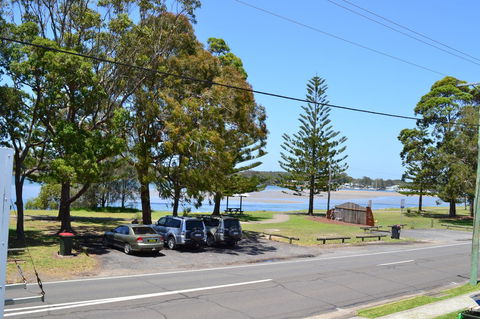 Sundial Holiday Units - Tourism Hervey Bay 7